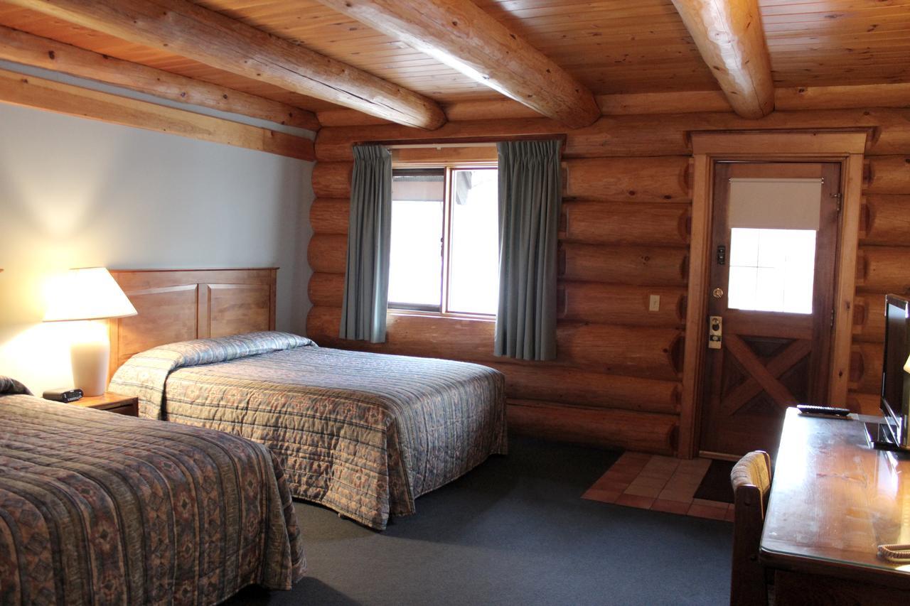 Nootka Lodge Woodsville エクステリア 写真