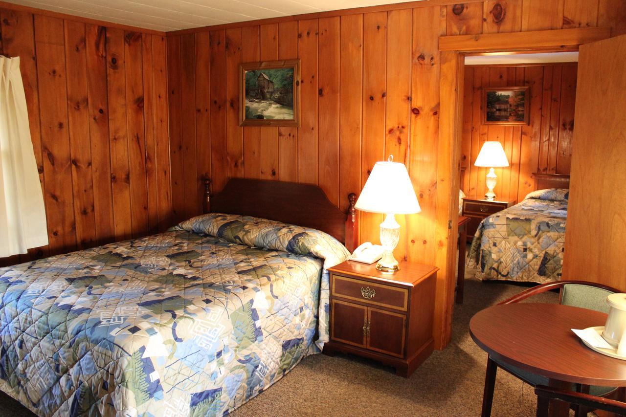 Nootka Lodge Woodsville エクステリア 写真