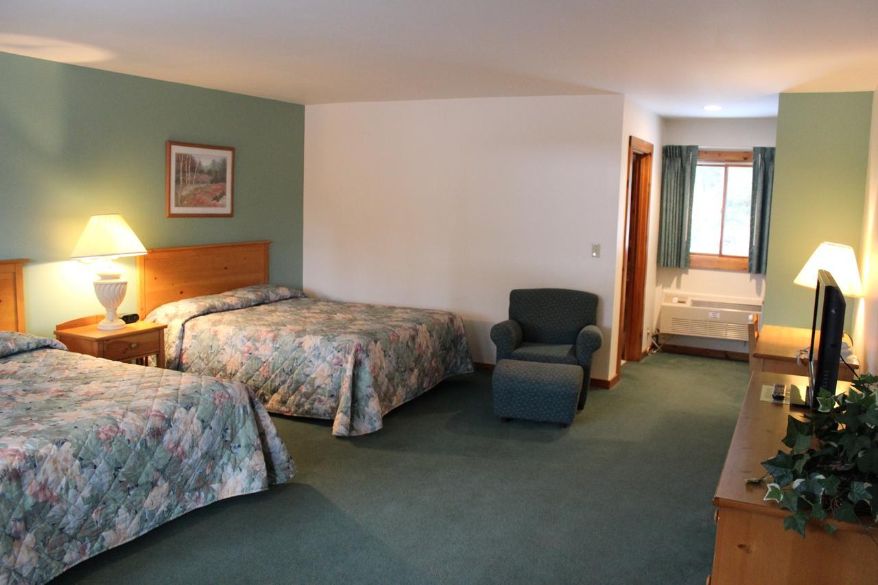 Nootka Lodge Woodsville エクステリア 写真