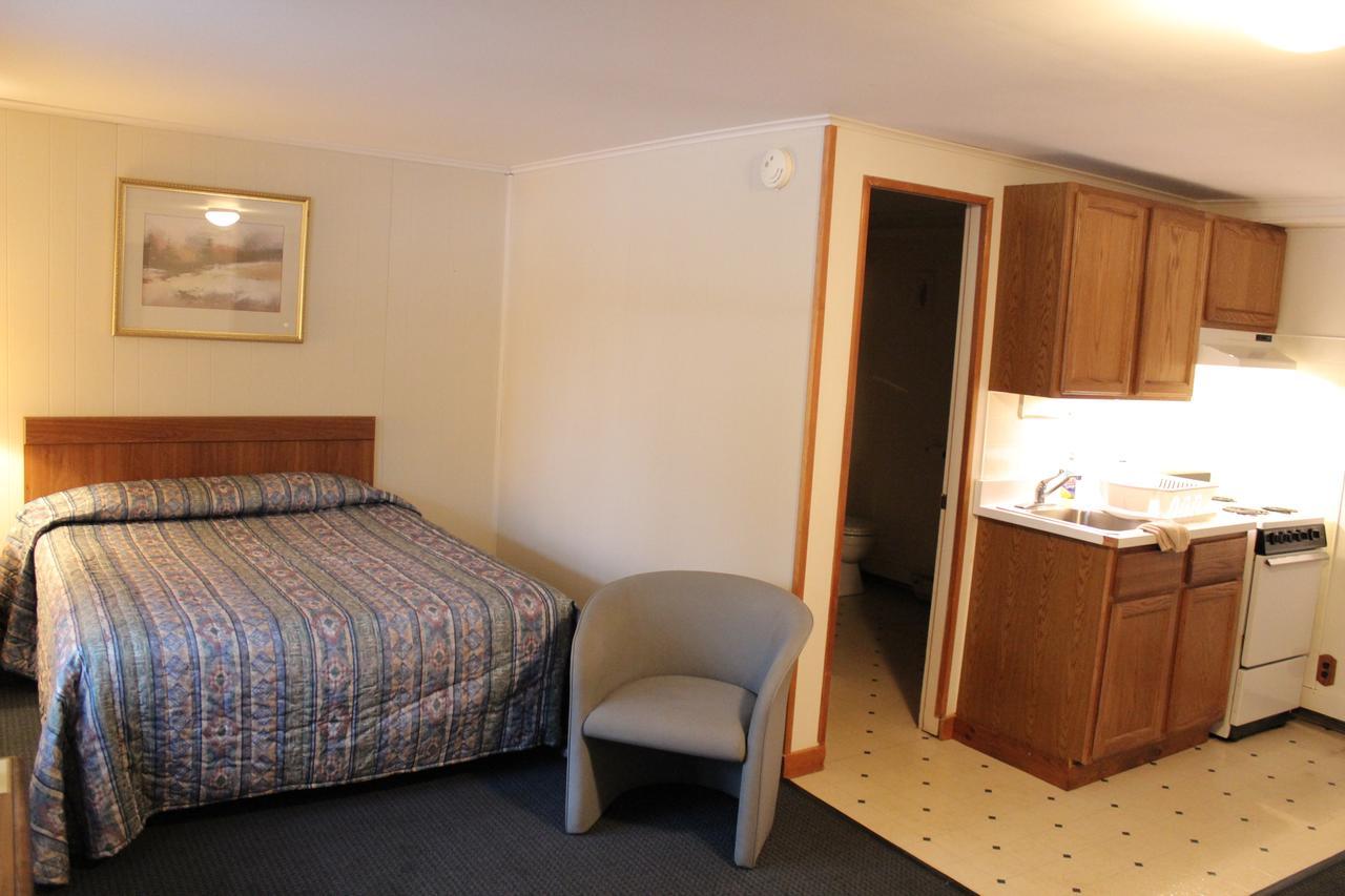 Nootka Lodge Woodsville エクステリア 写真