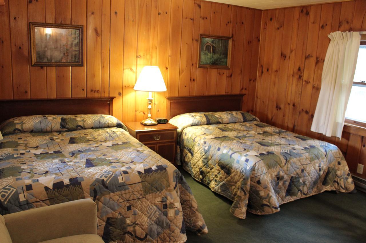 Nootka Lodge Woodsville エクステリア 写真