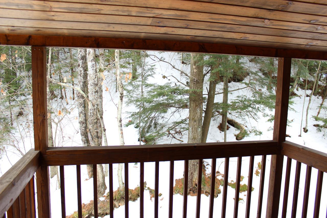 Nootka Lodge Woodsville エクステリア 写真