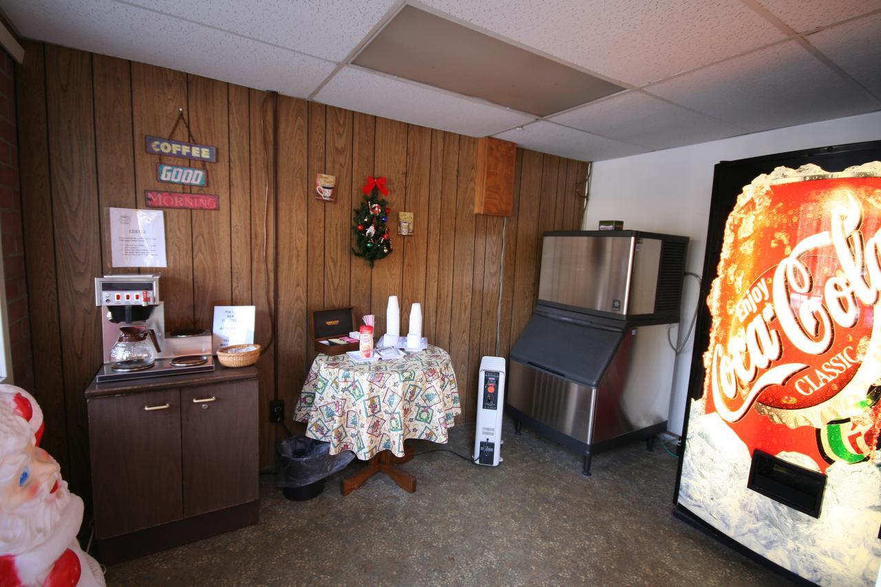 Nootka Lodge Woodsville エクステリア 写真