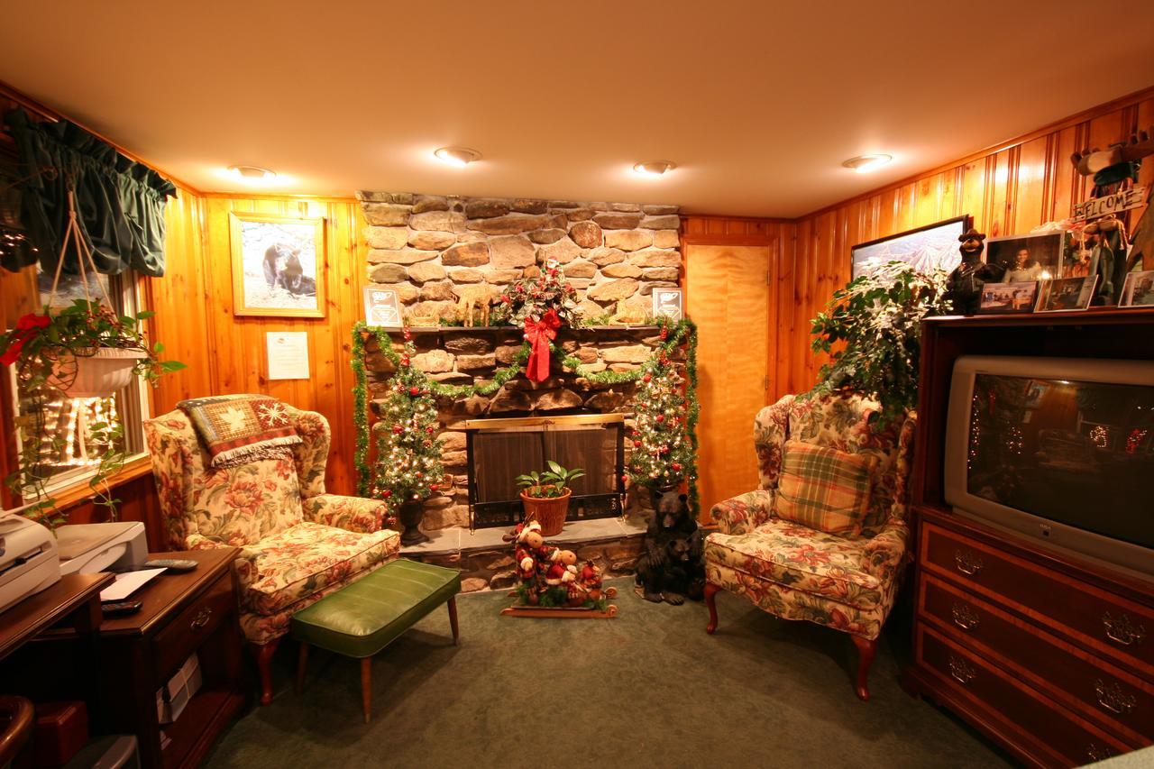 Nootka Lodge Woodsville エクステリア 写真